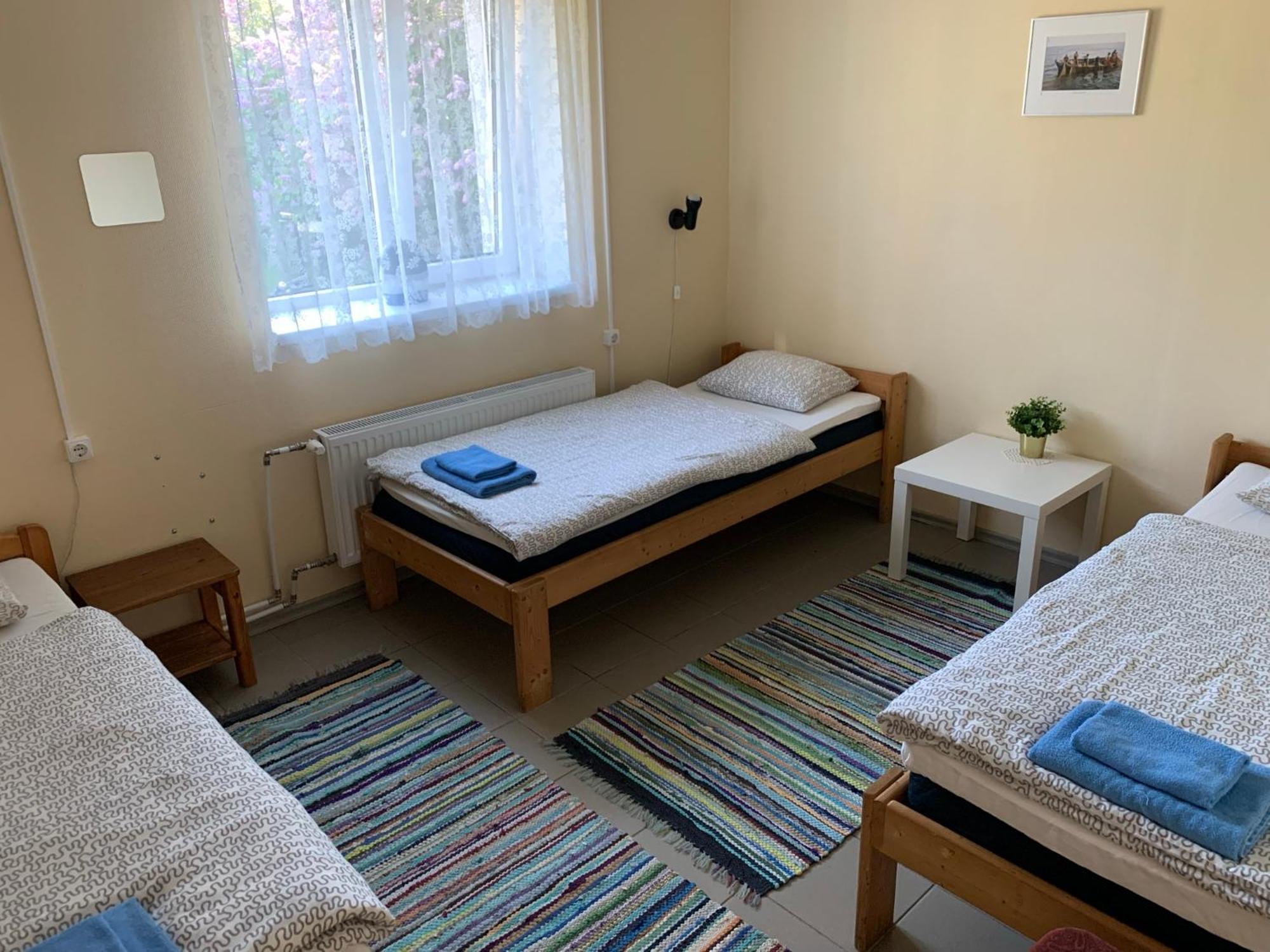 Kihnu Sadama Oeoemaja Guesthouse Lemsi Exteriör bild