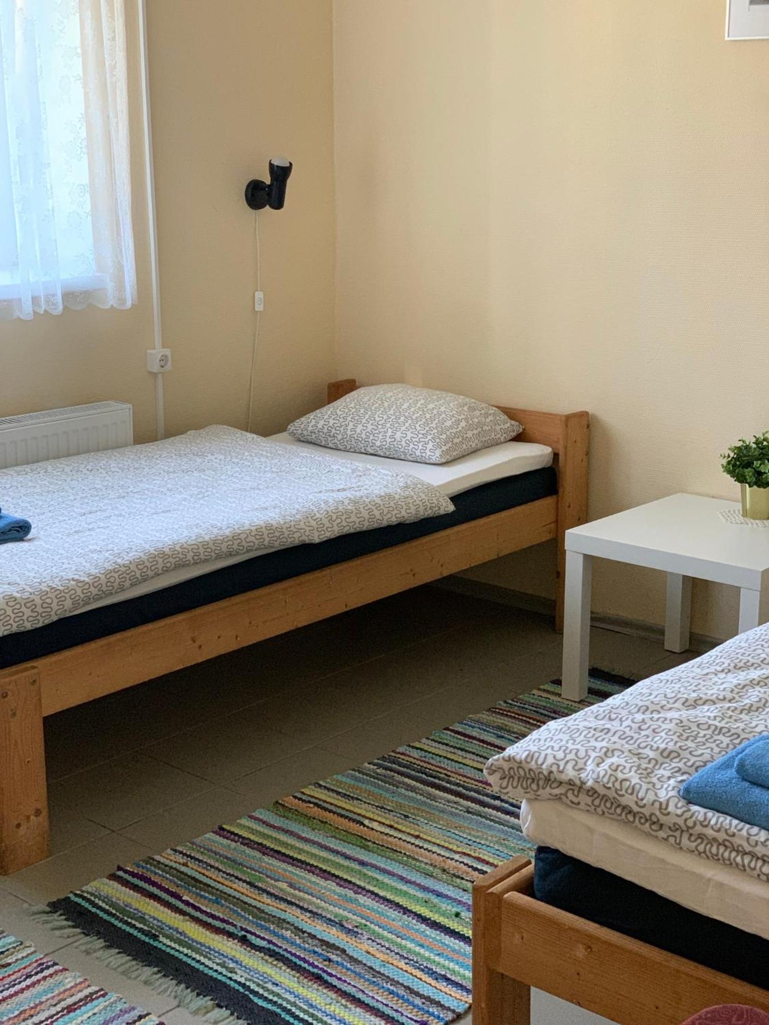 Kihnu Sadama Oeoemaja Guesthouse Lemsi Exteriör bild